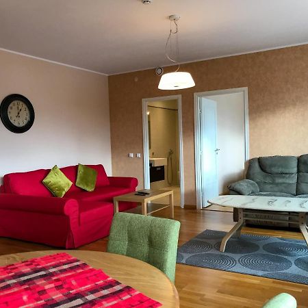 Large, Comfortable, Quiet - Luxury Apartment Minutes From Old Town Талин Екстериор снимка