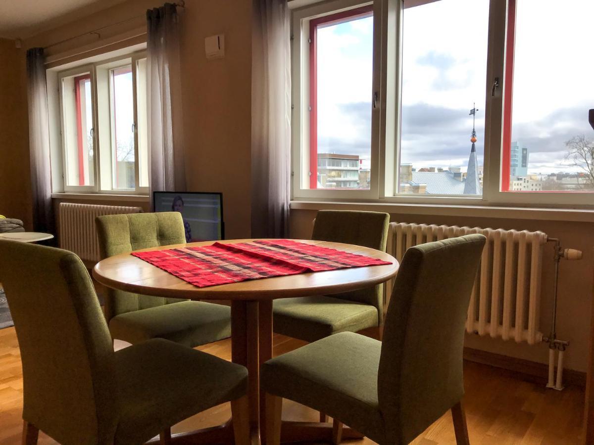 Large, Comfortable, Quiet - Luxury Apartment Minutes From Old Town Талин Екстериор снимка